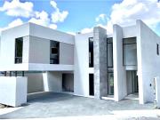 Casa en Venta en Loma Bonita