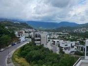 Casa en Venta en Loma Bonita, Monterrey, N.L