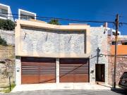 CASA EN VENTA EN LOMA DORADA