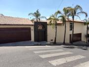 CASA EN VENTA EN LOMA DORADA