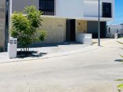 Casa en venta en Lomalta, Tres Marías, Morelia