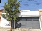 CASA EN VENTA EN LOMAS 3A SECCION