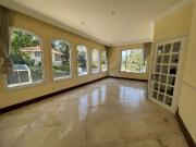 Casa en venta en Lomas Country Club con seguridad, cerca...