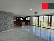 Casa en venta en Lomas de Angel?polis III