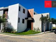 Casa en venta en Lomas de Angel?polis III. Aguascalientes