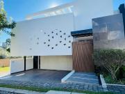 Casa en Venta en Lomas de Angelopolis 2