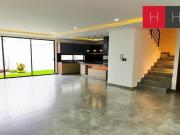 Casa en venta en Lomas de Angelopolis