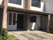 CASA EN VENTA EN LOMAS DE ANGELOPOLIS