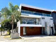 Casa en Venta en Lomas de Angelópolis Cascatta