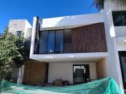 Casa en Venta en Lomas de Angelópolis II, San Andrés...