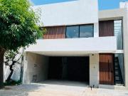 Casa en venta en Lomas de Angelópolis III, Cancún, Puebla