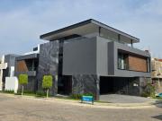 Casa en venta en Lomas de Angelopolis III, Cascatta, en...