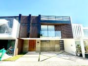 Casa en venta en Lomas de Angelopolis III, Cascatta, Puebla