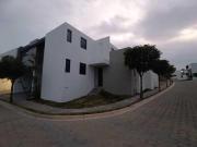 CASA EN VENTA EN LOMAS DE ANGELOPOLIS PARQUE AGUASCALIENTES