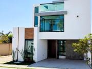 Casa en venta en Lomas de Angelópolis, Parque Nayarit,...