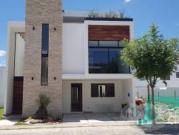 Casa En Venta En Lomas De Angelopolis Parque Nuevo León...