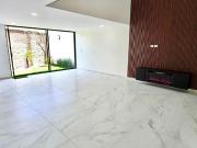 Casa en venta en Lomas de Angelópolis Puebla, 200 metros...