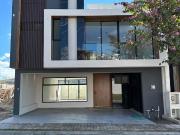 CASA EN VENTA EN LOMAS DE ANGELOPOLIS, PUEBLA