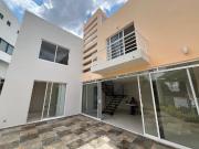 Casa en Venta en Lomas de Angelópolis, Parque...