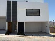 CASA EN VENTA EN LOMAS DE ANGELOPOLIS PUEBLA CASA EN VENTA EN LOMAS DE ANGELOPOLIS PUEBLA
