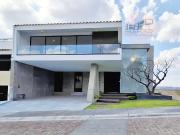 Casa en venta en Lomas de Angelópolis, San Andrés... Casa en venta en Lomas de Angelópolis, San Andrés...