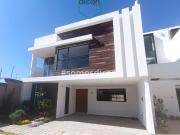Casa en Venta en Lomas de Angelópolis, San Andrés...