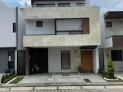 Casa en venta en Lomas de Angelópolis, San Andrés...
