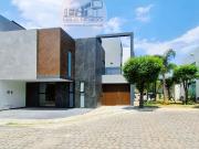 Casa en venta en Lomas de Angelópolis, San Andrés...