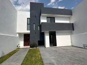 Casa en venta en Lomas de Angelópolis, San Andrés...