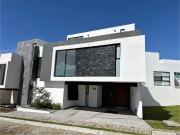 Casa en Venta en Lomas de Angelópolis, San Andrés...