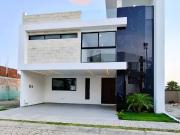 Casa en venta en Lomas de Angelópolis, San Andrés...