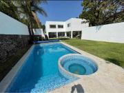 Casa en venta en Lomas de Atzingo, Cuernavaca, Morelos