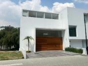 Casa en venta en Lomas de Bellavista, Atizapán de...