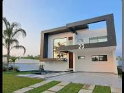 Casa en venta en Lomas de Cocoyoc, Atlatlahucan, Morelos