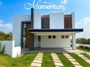 Casa en venta en Lomas de Cocoyoc, Atlatlahucan, Morelos