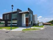 Casa en venta en Lomas de Cocoyoc, Atlatlahucan, Morelos