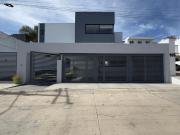 Casa en Venta en LOMAS DE GRAN JARDIN