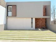 Casa en Venta Recámara PB Lomas de Juriquilla