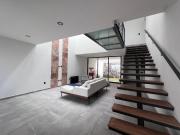 CASA EN VENTA EN LOMAS DE JURIQUILLA