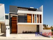 Casa en Venta en Lomas de Juriquilla ¡Con Roof Garden!