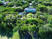 Casa en venta en Lomas de la Carolina con fondo GOLF