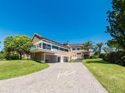 Casa en Venta en Lomas de la Carolina de 3 dormitorios