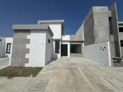 Casa en venta en Lomas de la Rioja Alvarado Veracruz...