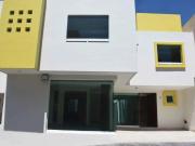 CASA EN VENTA EN LOMAS DE LAS AMERICAS, MORELIA