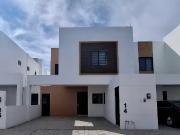 Casa en venta en Lomas de las Etnias, Torreón, Coahuila...