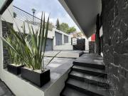 Casa en Venta en Lomas de las Palmas Huixquilucan Estado...