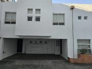 Casa en Venta en Lomas de Memetla, Cuajimalpa de...