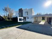 CASA EN VENTA EN LOMAS DE NOGALES MACHALI