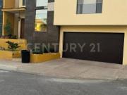 Casa en venta en Lomas de San Charbel