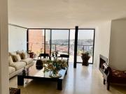 Casa en venta en Lomas de Tecamachalco, Naucalpan de...